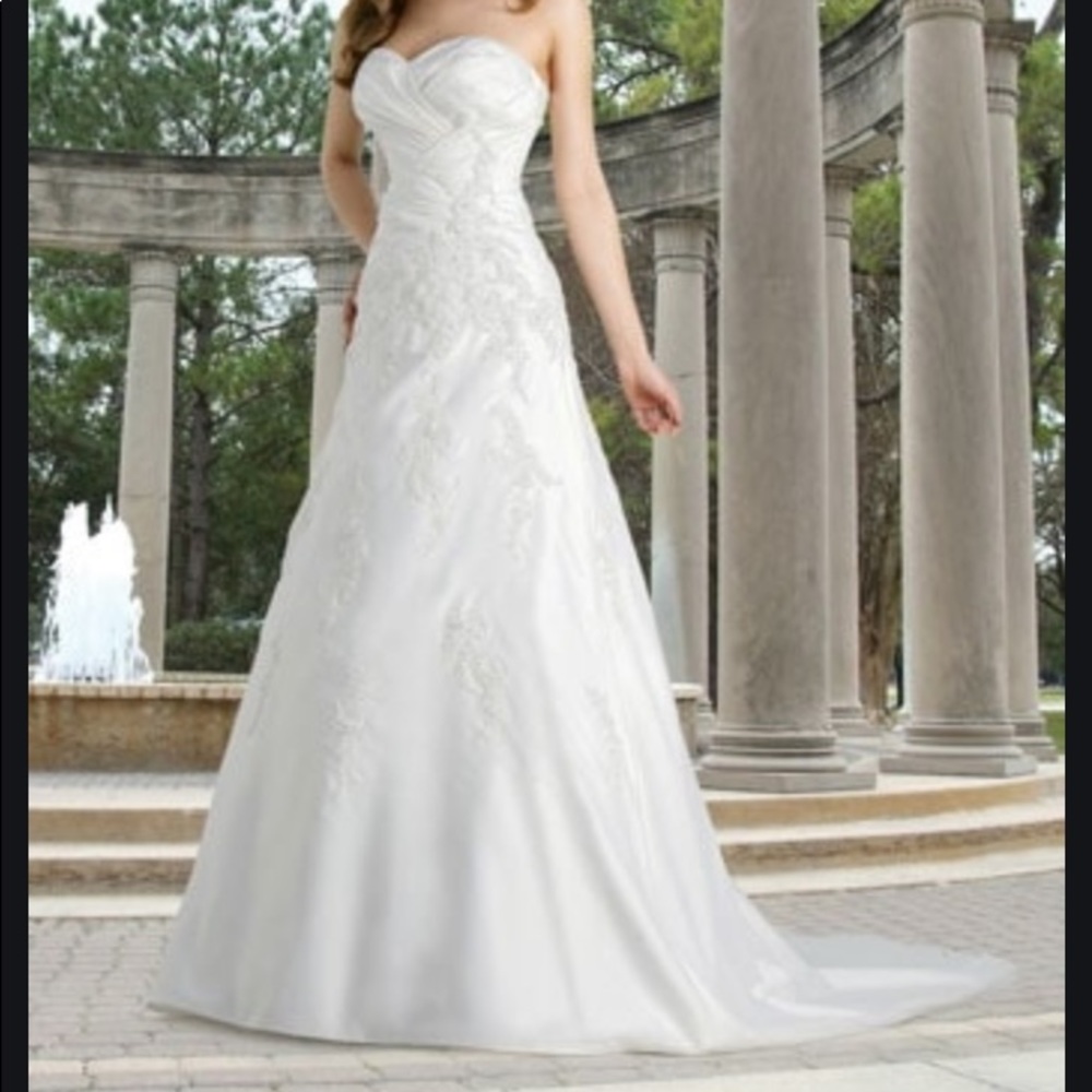 DAVID'S BRIDAL |  'STRAPLESS PLEATED A-LINE  GOWN
